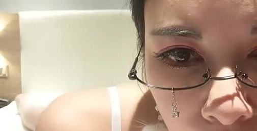 最强极品按摩女技师 情趣内衣诱惑服务粉丝一条龙 后入吃鸡钻毒龙 美少妇缩阴功十分钟立马交械投降