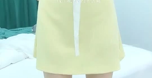 7-8高挑长腿萝莉全身粉嫩,挺瘦的但是奶子还挺大像刚发育好,史上最干净的小穴之一,无套内射洗鸳鸯浴