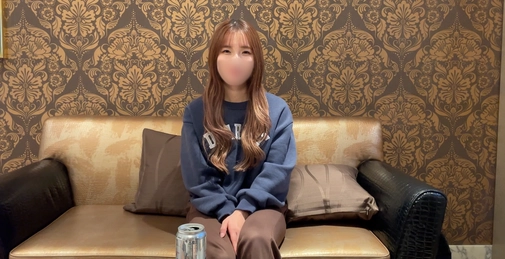 ショート美女がロングになって再登場。**zzjynyzjjn 酔わせてイカセまくって悶絶ピストンからの大量顔射→すっぴん披露