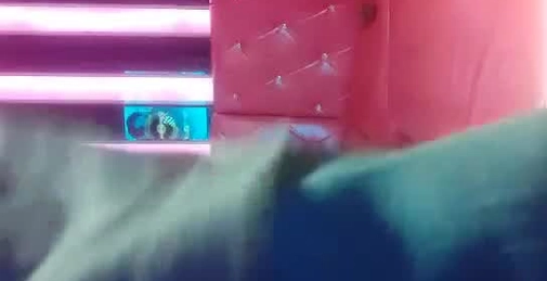 怨种探花歌厅唱歌操逼,骑在身上摸摸搞搞,扒下内裤扣穴抽插