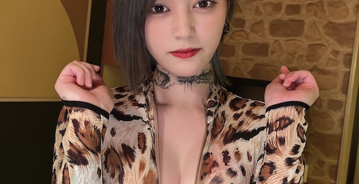 sexyなお姉さん系の爆乳スレンダー女の子の誘惑エロエロセックス