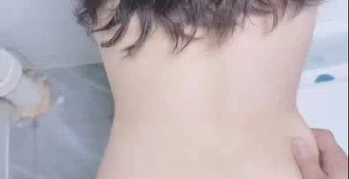 最新封神兄妹乱伦牛逼大神与亲妹乱伦性爱实录我终于踏进了妹妹的家门 在他们夫妻床上操了妹妹