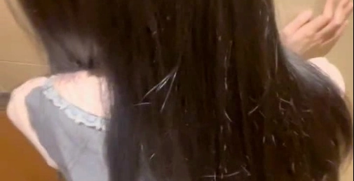 推特专吊颜值萝莉大神『清』百人斩超多清纯小母狗，清纯Jk学妹其实是个渴望被大鸡巴灌满的骚母狗 下
