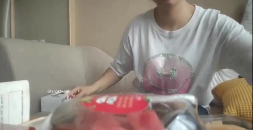 2022.5.29,【良家故事】,密码房,泡良达人,良家人妻出轨偷拍