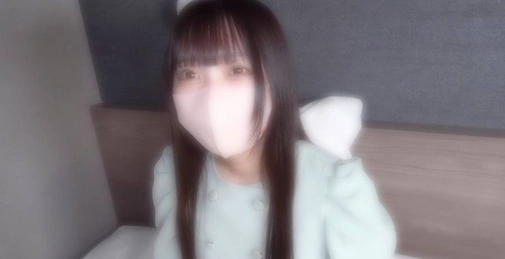 【ガチ恋注意】**zzjynyzjjn 【中出し】愛嬌抜群な黒髪清楚のアイドル顔がバックでガチイキした後に中出し。※特典あり