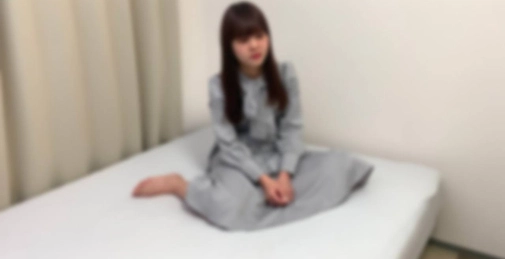【無修正】**zzjynyzjjn 　清楚で上品な彼女と大量唾液生ハメsex