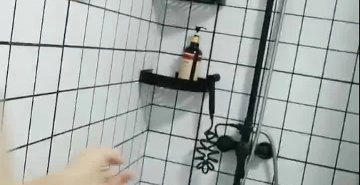 模特浪姐推油按摩，欲火焚身呻吟起来道具自慰无套啪啪操逼来，大战好几炮