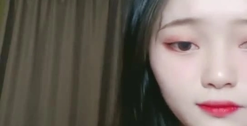 这屁股超级赞!比逼还好看【刚成年萝莉】小妹在线秀B!