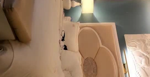 快乐三人行,北京换妻圈资深单男参与,漂亮25岁人妻小少妇,风骚妩媚来一段艳舞,老公欣赏荡妇被干喜笑颜开