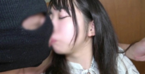【反响热烈/续篇】sxjzysqyn 白皙女子19岁。原地下偶像团体的人气成员无套内射性爱第二章!初次使用电动按摩棒导致大量爱液。浴室性爱中大量内射。