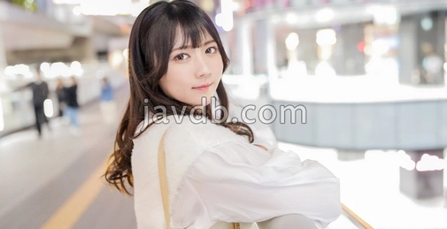 “我想成为像憧憬的女演员那样的人！”带着天真笑容的Naa-chan（娜娜酱）做出了重大决定！鼓起勇气在素人TV节目中首次亮相！触摸敏感的身体立刻就会引发洪水！？尽管害羞地试图忍住声音，甜美的声音还是泄露了出来！尽情享受这柔软的身体吧！【首次拍摄】网上应征AV→AV体验拍摄 2342