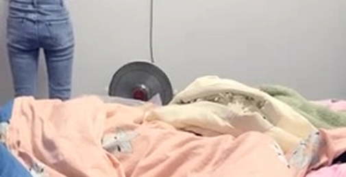 丧志母狗无脑调教,调教界大佬,两条母狗来家中,人前良家人妻,实则淫荡娇娃,滴蜡捆绑自慰好精彩