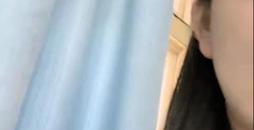 高颜值劲爆身材大二校花日常_上课脱掉内裤玩穴_性感软嫩阴户！