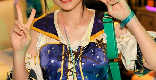 逆転マジックミラー号 渋谷ハロウィン編 「コスプレ女子ななこのSEXをナマで見たくないですか？」大人数に見られているとは知らずに激イキ姿を大胆に披露！ 