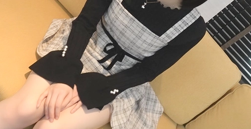 50%OFF!【個撮・中出し】**zzjynyzjjn まん汁がおいしすぎる「激きゃわ」地●ア●ドル・19歳　ヌルヌルまんこに中出し×２